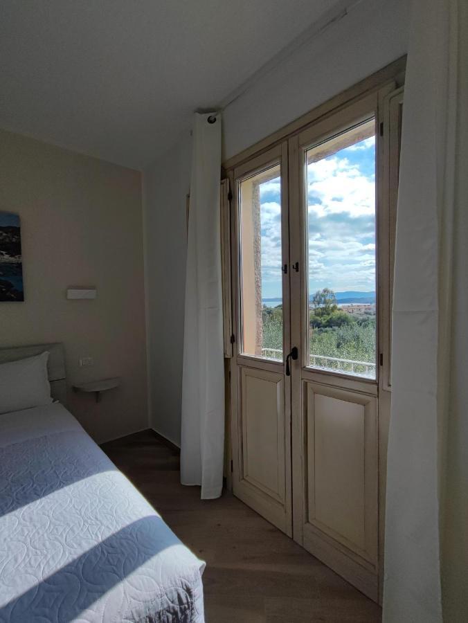 Antica Isola Bed & Breakfast Olbia Exterior foto