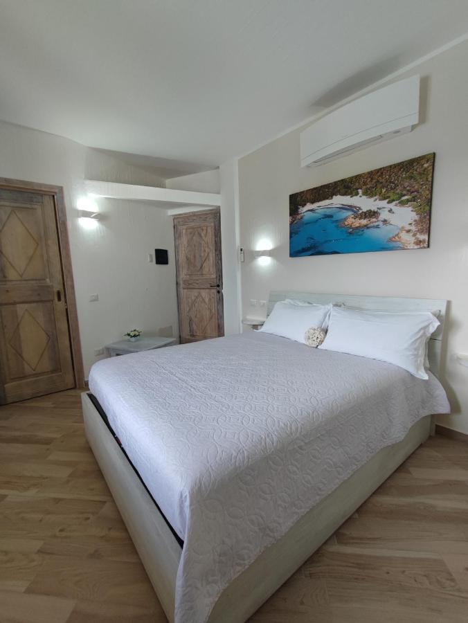 Antica Isola Bed & Breakfast Olbia Exterior foto