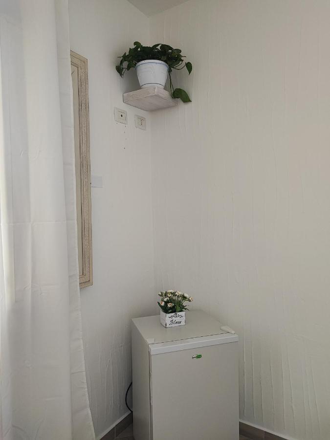 Antica Isola Bed & Breakfast Olbia Exterior foto